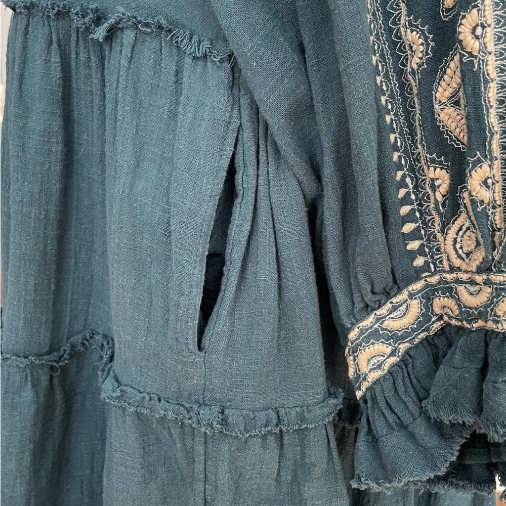 Free People Embroidered Boho Peasant Tunic Top Teal Blue Women’s Medium - Picture 13 of 16